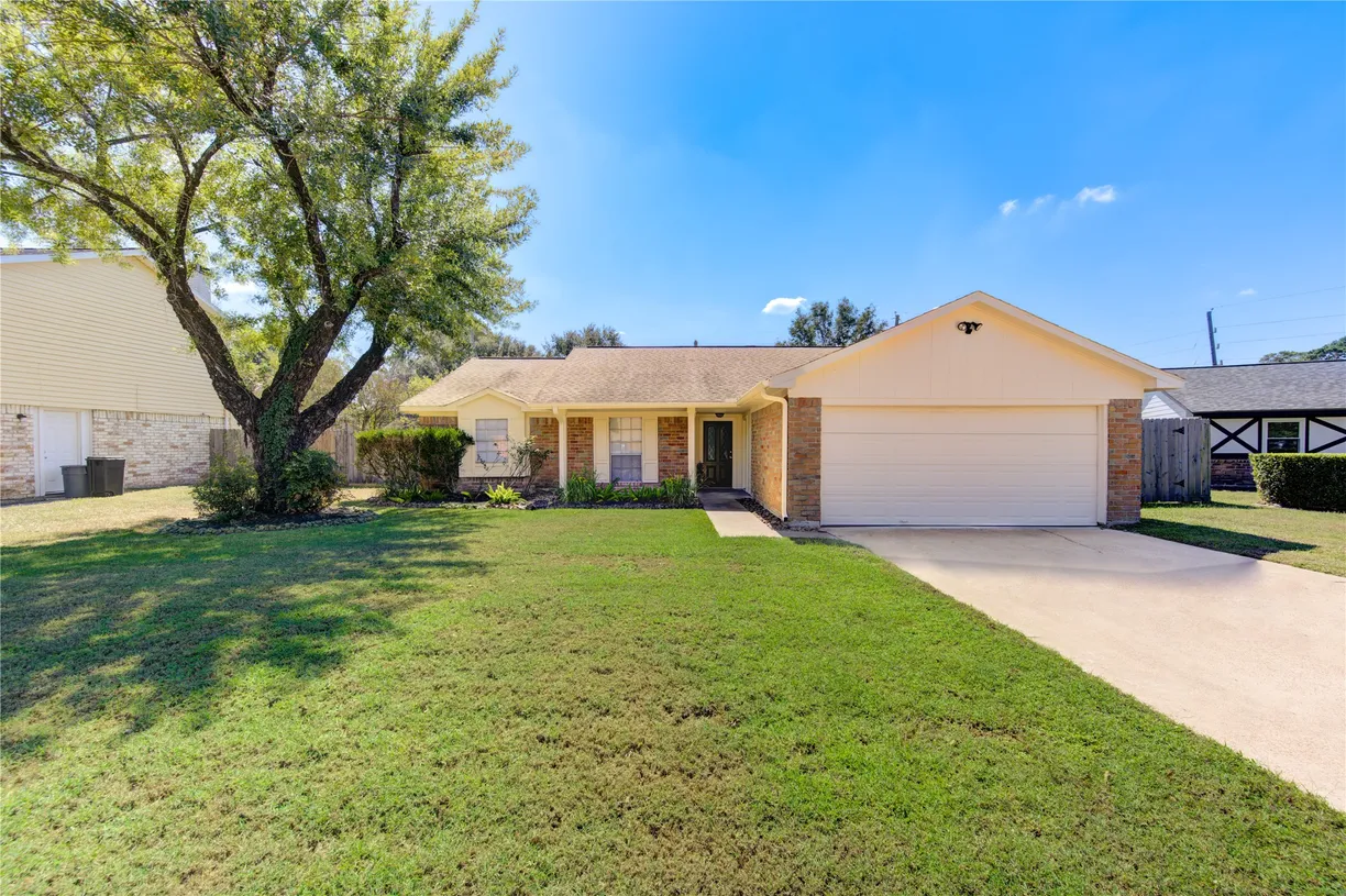 Houston Real Estate | View 9811 Thistle Trail Drive | Listing
