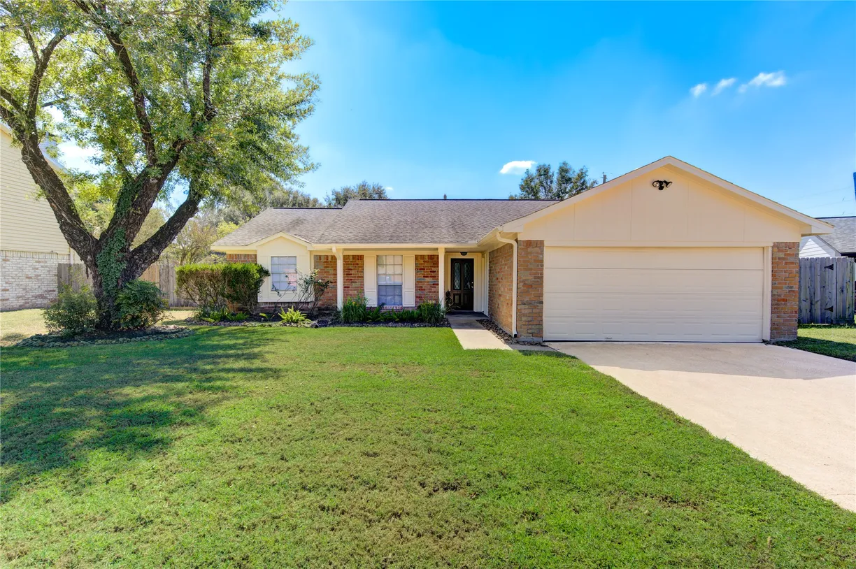 Houston Real Estate | View 9811 Thistle Trail Drive | Listing