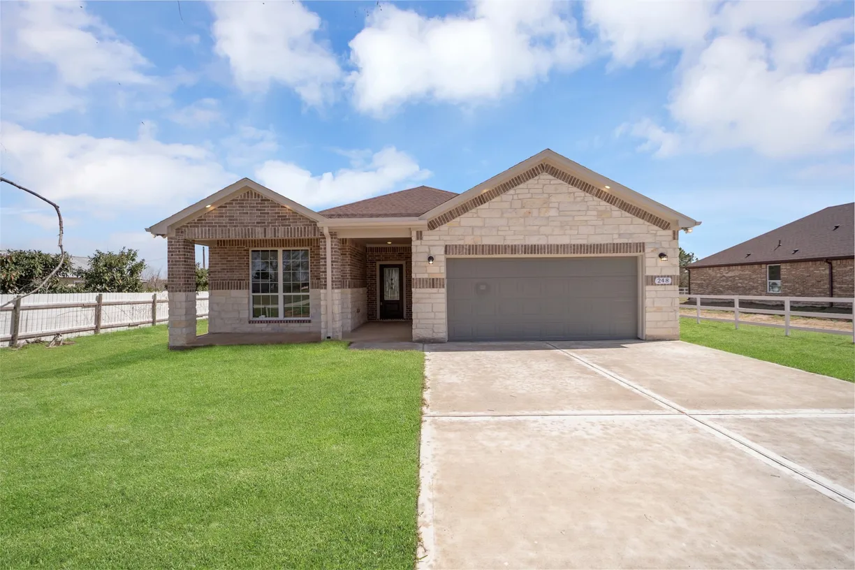 Houston Suburbs Real Estate | View 248 ALLEDA | Listing