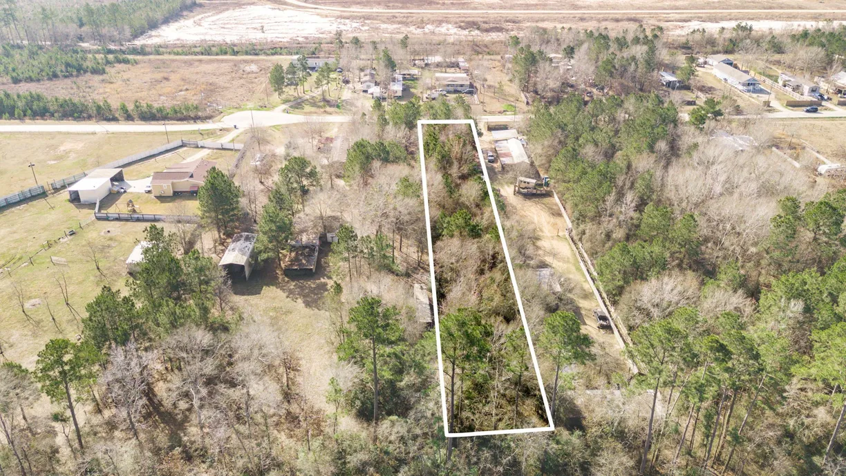 Houston Suburbs Real Estate | View 2327 County Road 3405 | Listing