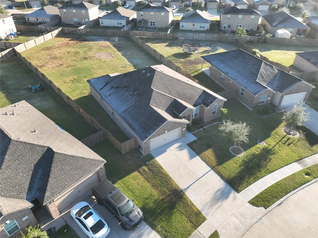 Houston Real Estate | View 1315 Emerald Stone Drive | 4 Beds, 2 Baths