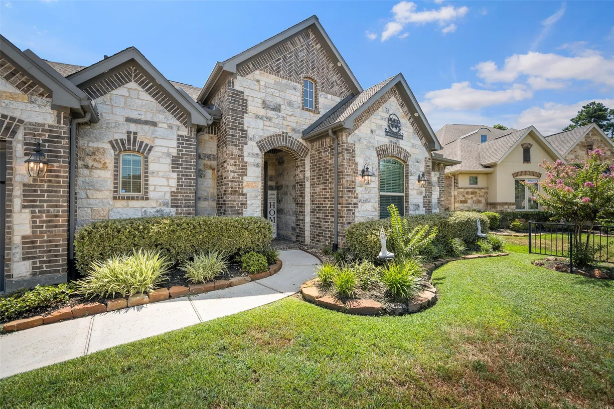 The Woodlands Real Estate | View 1406 Graystone Hills Drive | Listing
