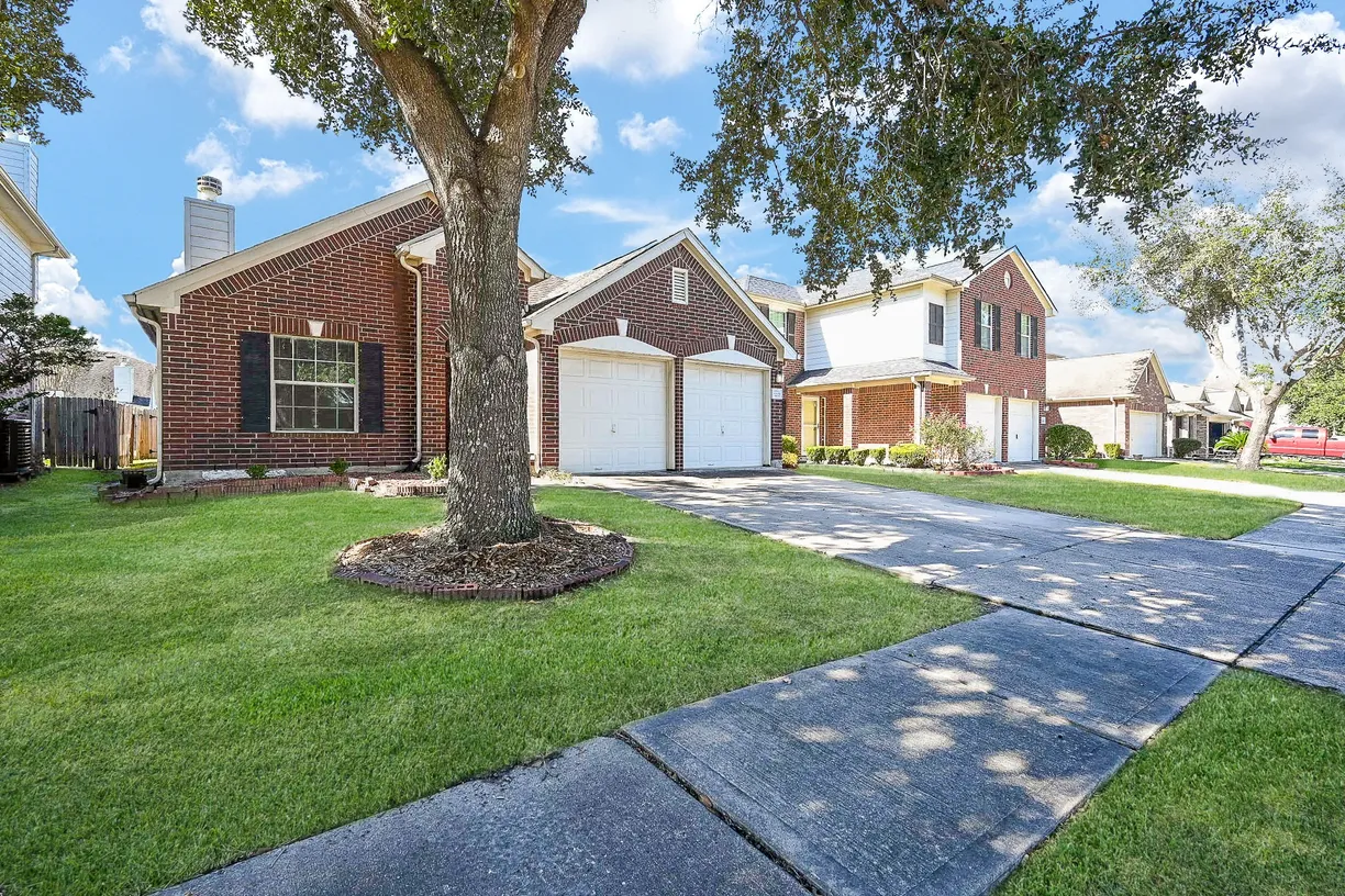 Houston Real Estate | View 1727 Mickle Creek Drive | Listing