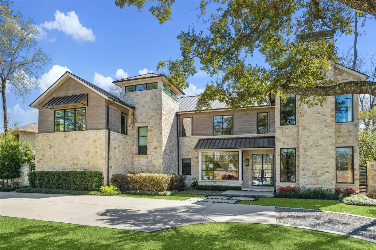 Houston Real Estate | View 314 Hunters Trail Street | 6 Beds, 6 Baths