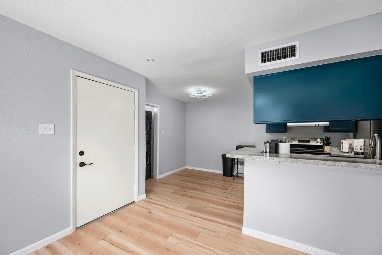 Houston Real Estate | View 12955 Woodforest Boulevard, 48 | Listing