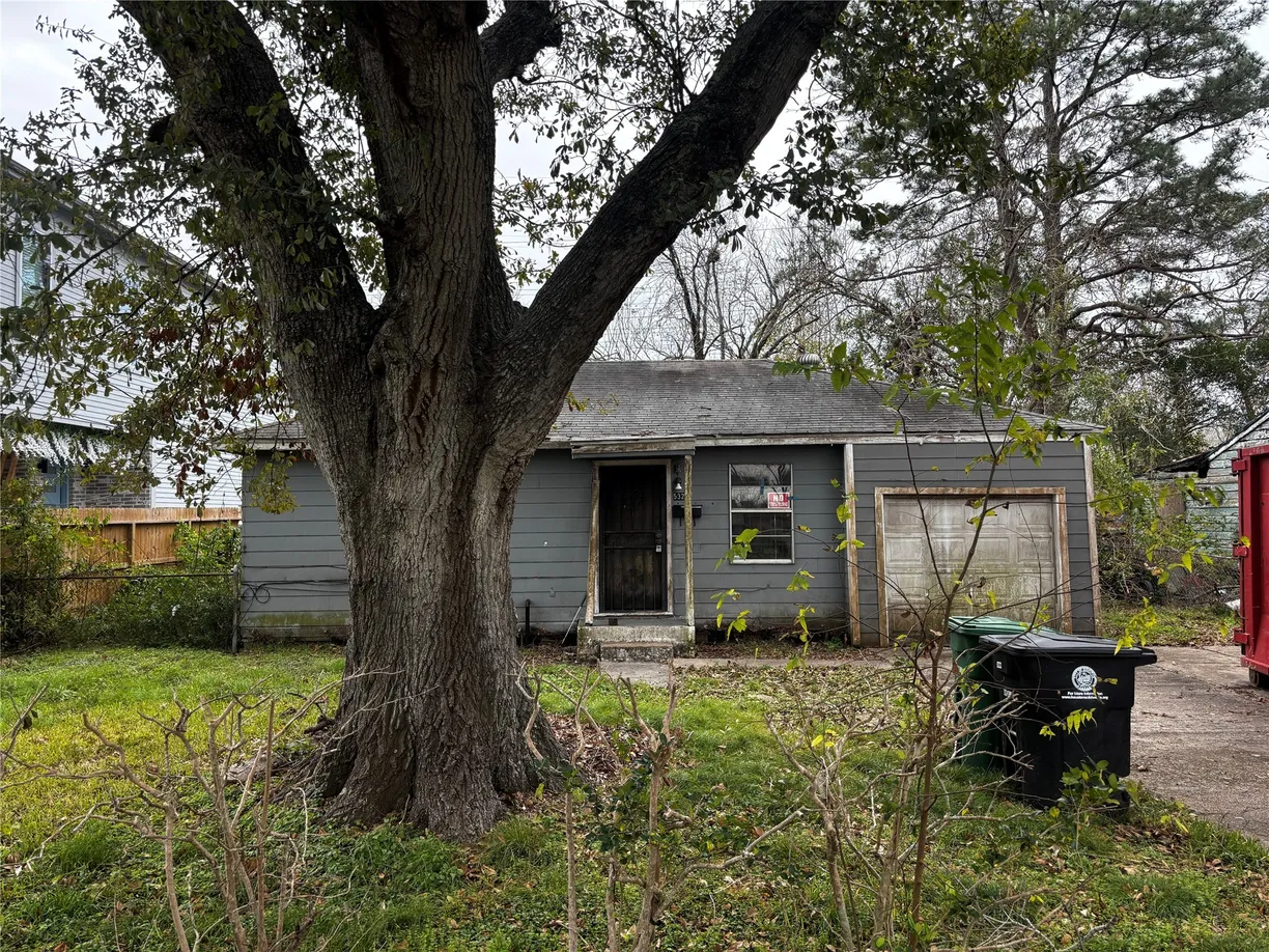 Houston Real Estate | View 5326 Wenda Street | 3 Beds, 1 Bath