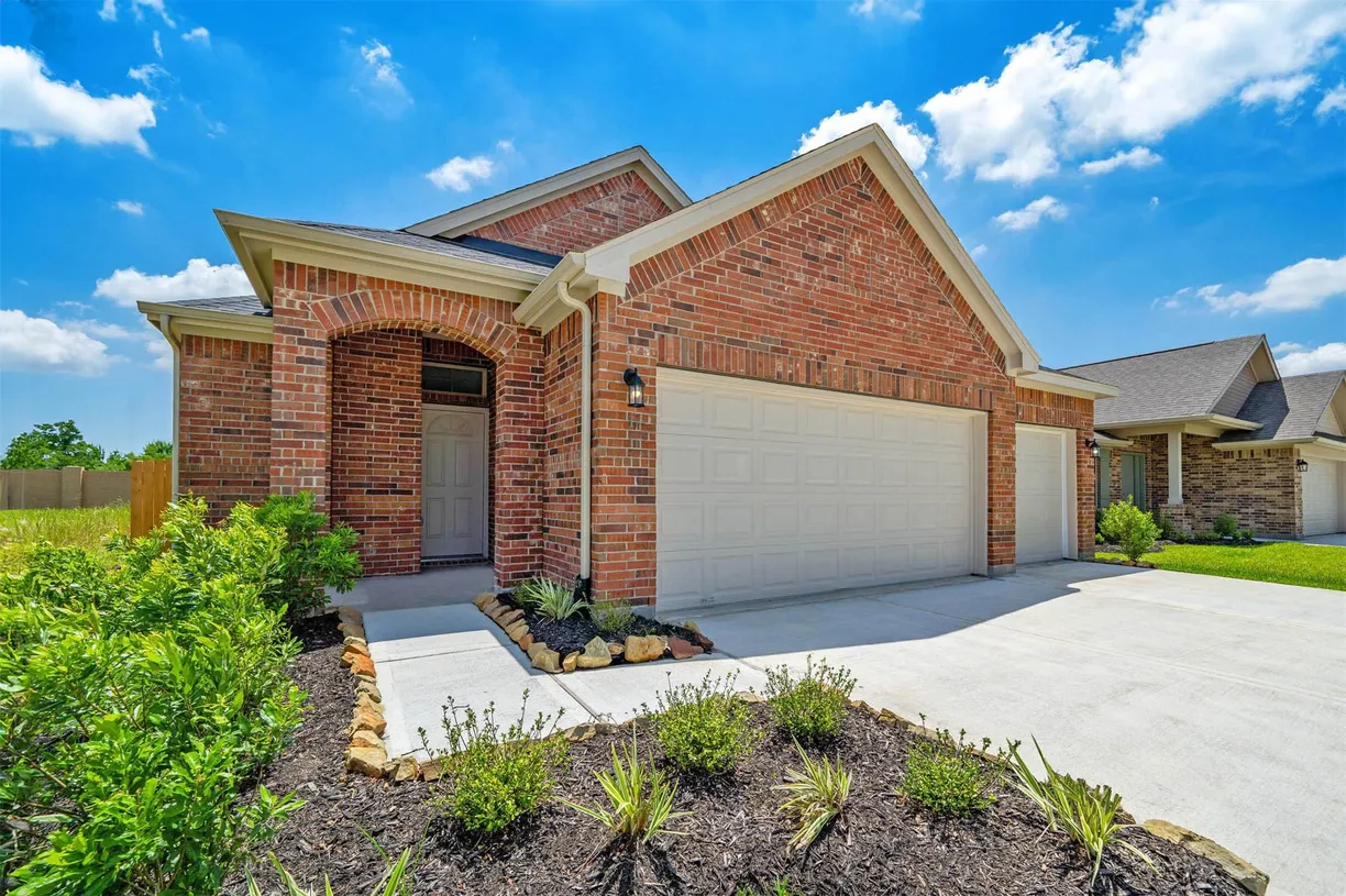 Houston Real Estate | View 4215 Harper Road | 3 Beds, 2 Baths