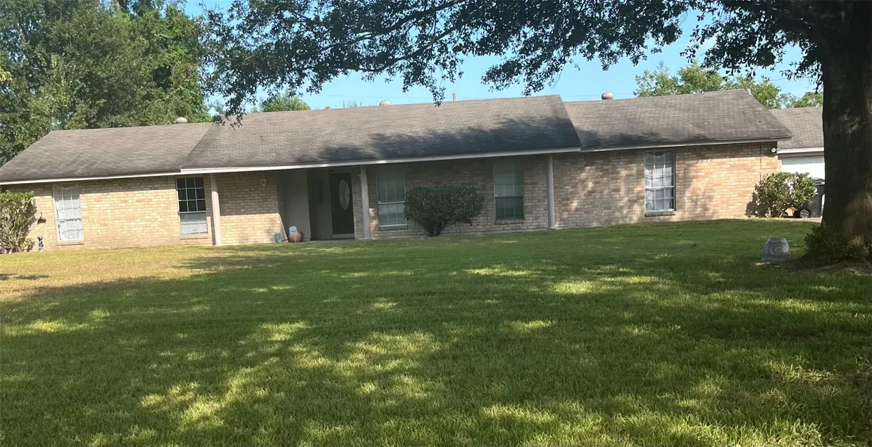 Houston Real Estate | View 7832 Sunnyhill Street | 4 Beds, 2 Baths