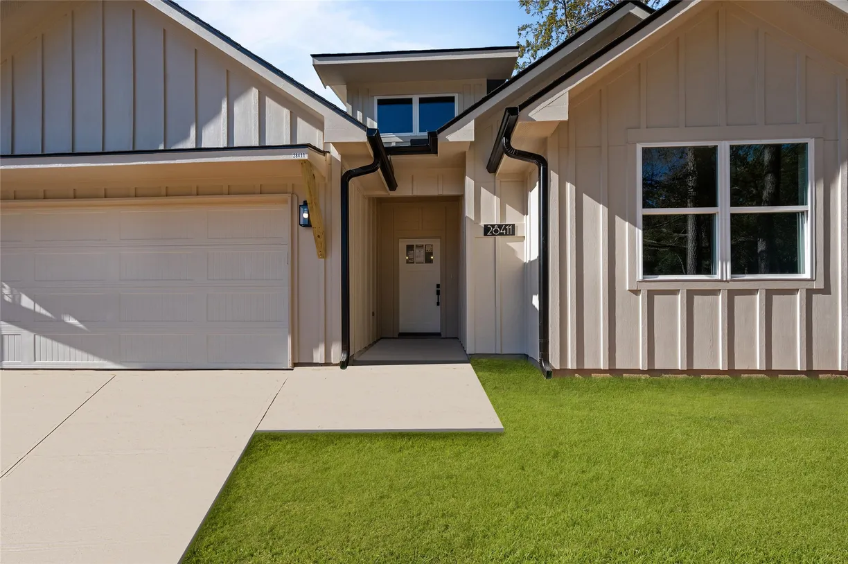 The Woodlands Real Estate | View 28411 Champion Oaks Drive | Listing