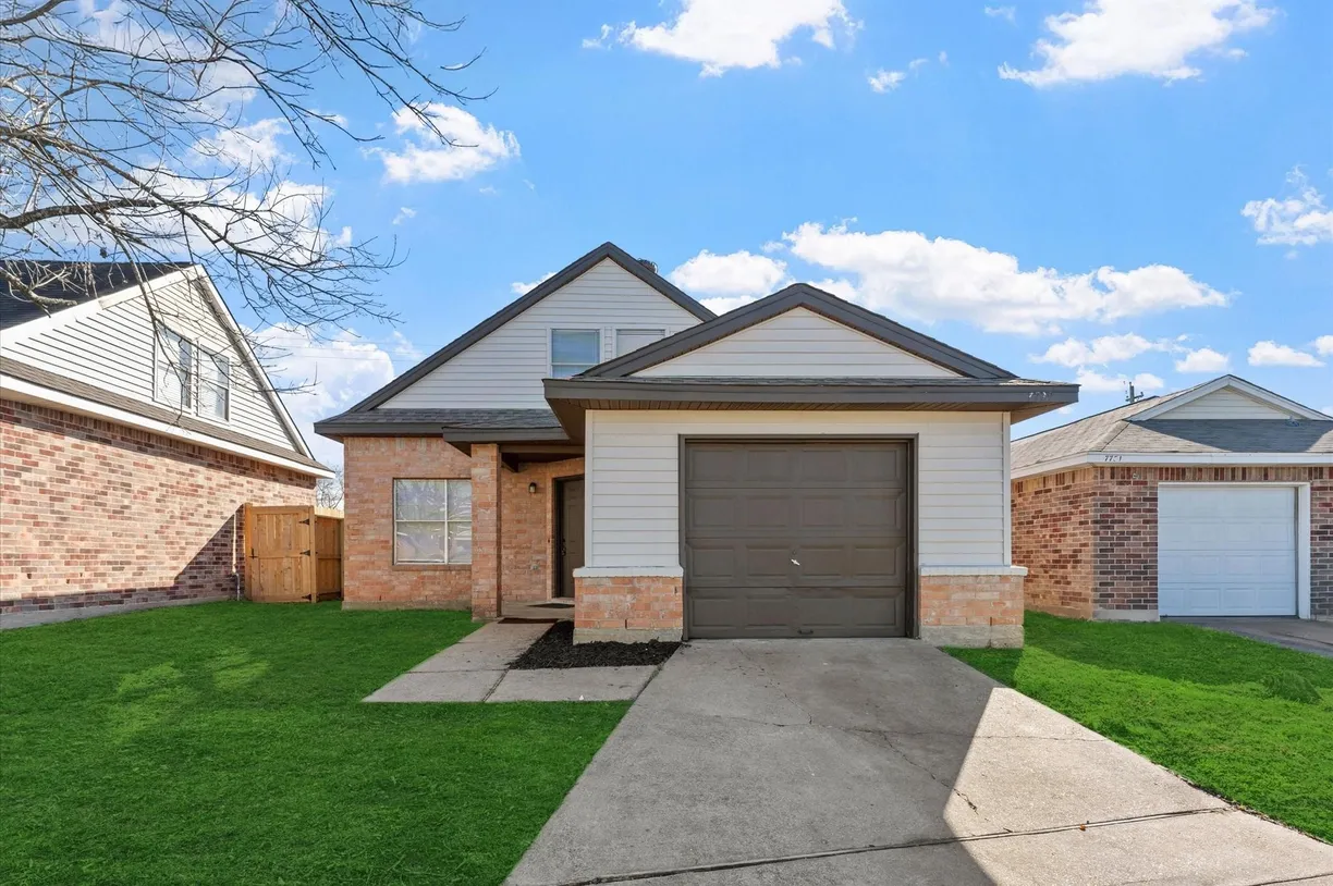 Houston Suburbs Real Estate | View 7729 Ellis Drive | 4 Beds, 2 Baths