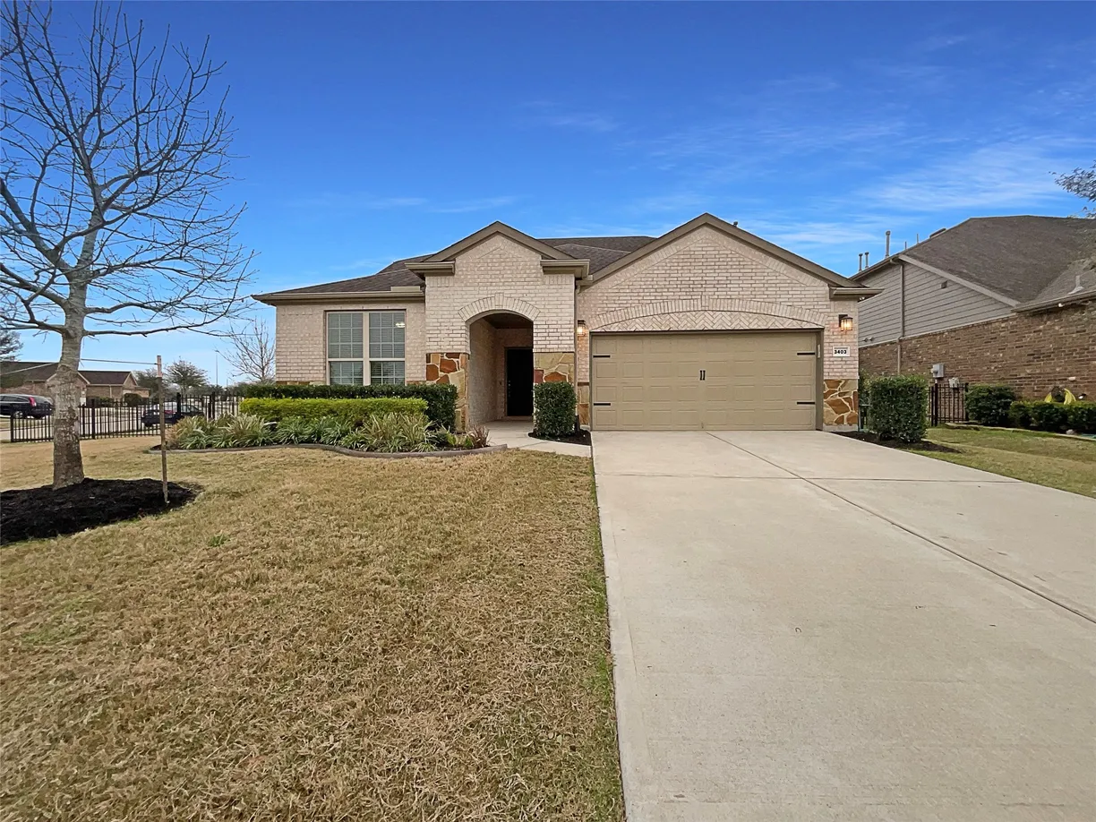 Houston Real Estate | View 3403 Satin Leaf Lane | 3 Beds, 3 Baths