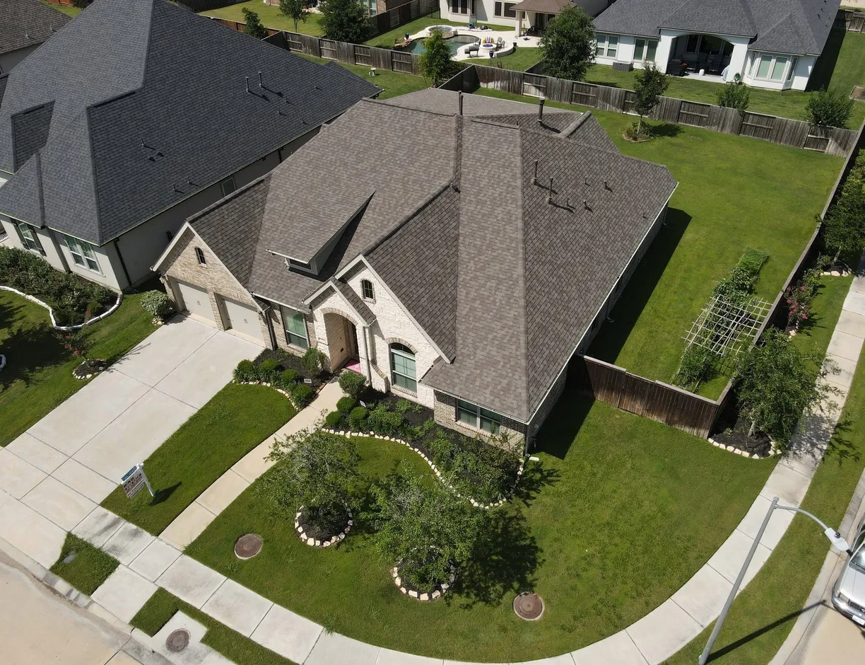 Houston Real Estate | View 10323 Granite Court | 4 Beds, 3 Baths