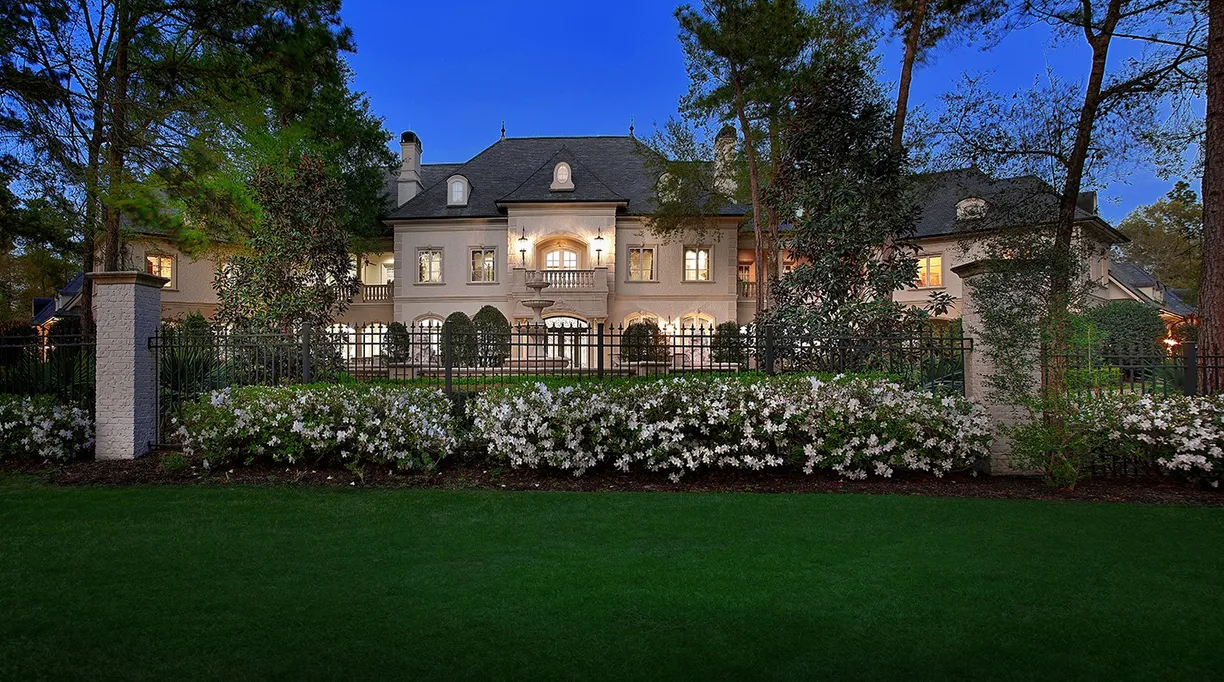 The Woodlands Real Estate | View 88 W Grand Regency Circle | Listing