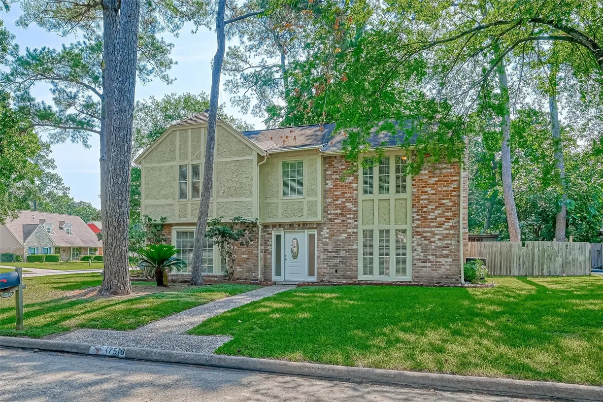 The Woodlands Real Estate | View 17510 Oxhill Court | Listing