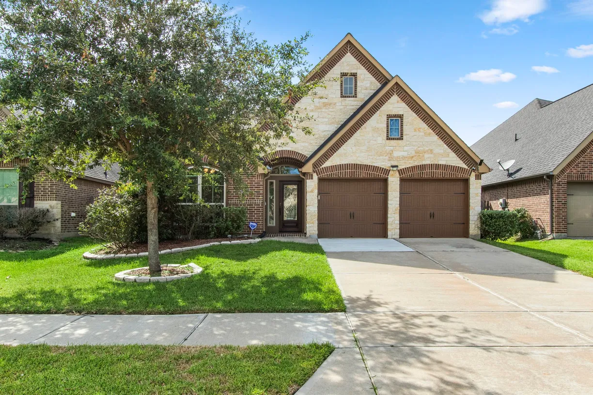 Houston Real Estate | View 22439 Slate Oaks Lane | 4 Beds, 3 Baths
