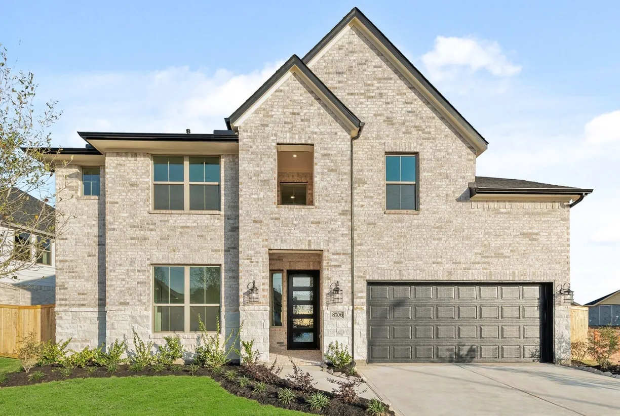 Houston Real Estate | View 8706 Gleaming Village Way | 5 Beds, 4 Baths