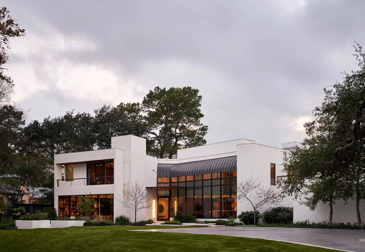Houston Real Estate | View 4004 Inverness Drive | 4 Beds, 5 Baths