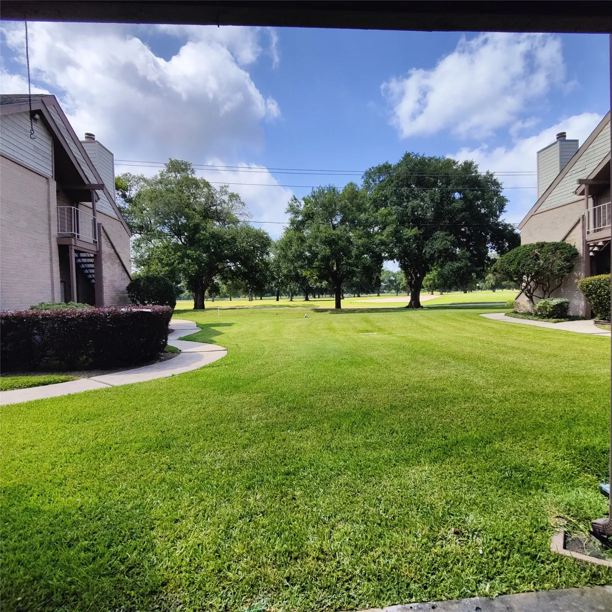 Houston Real Estate | View 8295 Sands Point Dr Drive | 1 Bed, 1 Bath