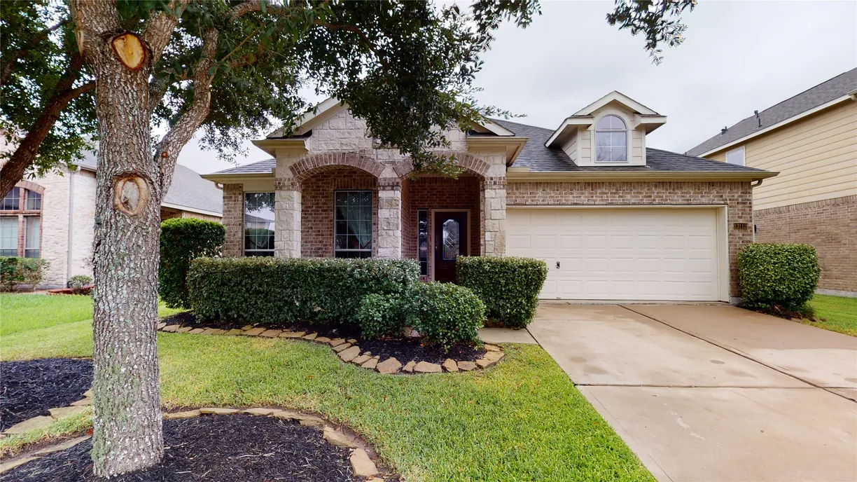 Houston Real Estate | View 13112 Southern Way Lane | Listing