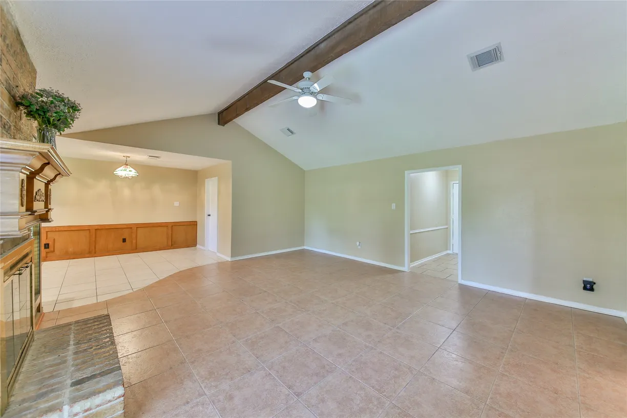 Houston Real Estate | View 2105 Roland Rue Street | Listing