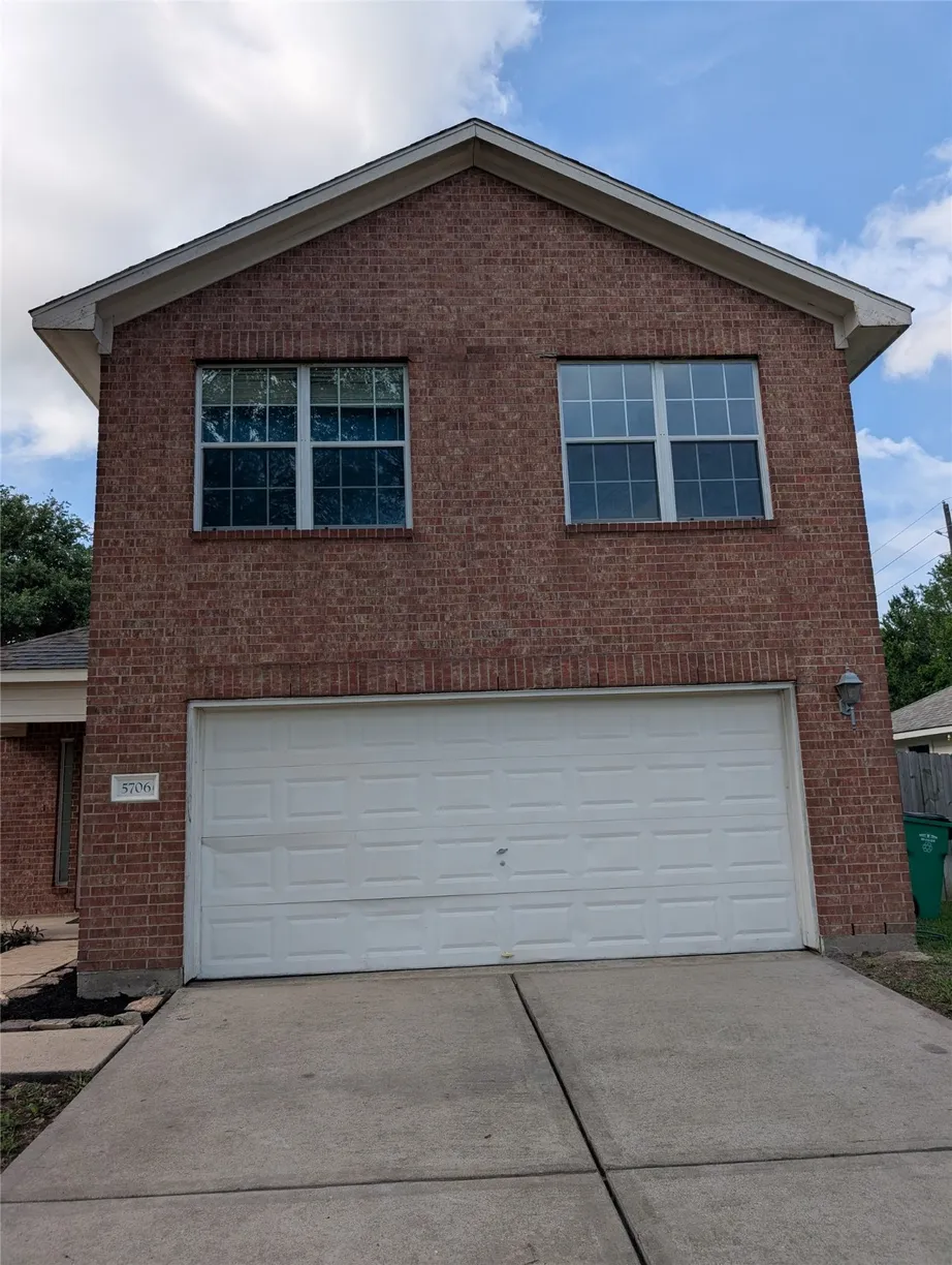 Houston Real Estate | View 5706 Picacho Lane | Listing