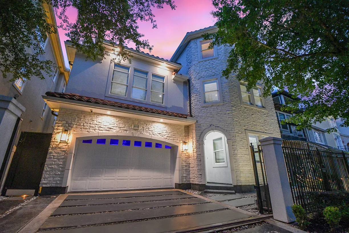 Houston Real Estate | View 5513 Val Verde Street | Listing
