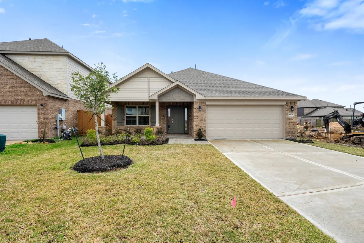 Houston Real Estate | View 13540 Diamond Reef Lane | 4 Beds, 2 Baths