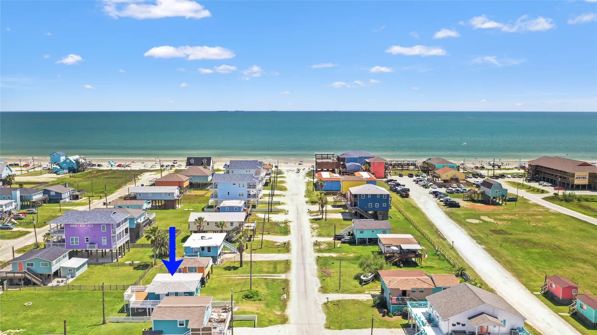 Houston Suburbs Real Estate | View 302 Ocean Avenue | Listing