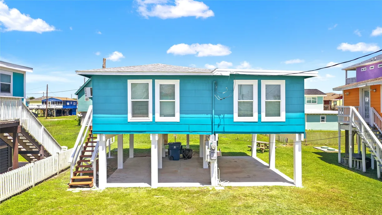 Houston Suburbs Real Estate | View 302 Ocean Avenue | 2 Beds, 1 Bath