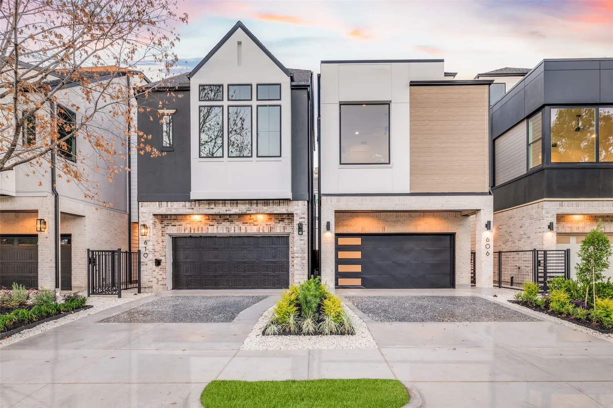 Houston Real Estate | View 610 W CLAY Street | 4 Beds, 3 Baths