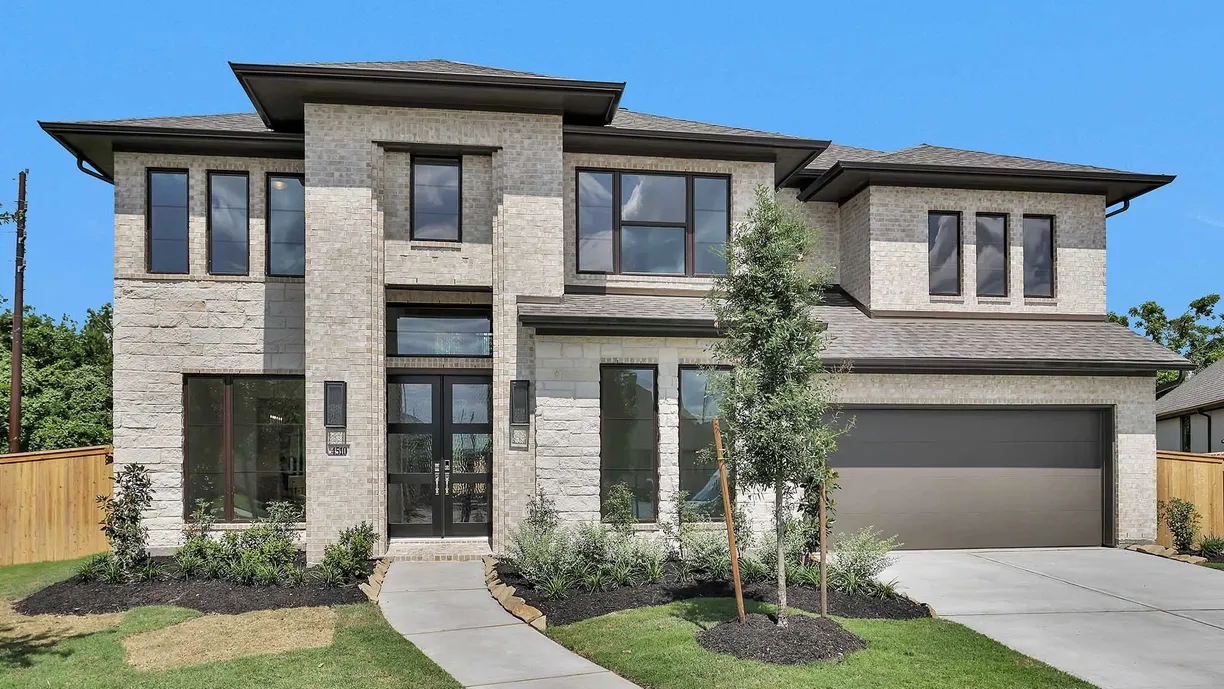 Houston Real Estate | View 4510 Woodgate Court | 5 Beds, 4 Baths