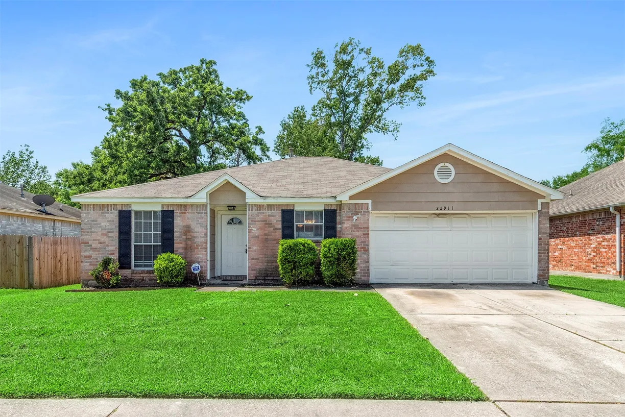 The Woodlands Real Estate | View 22911 Pebworth Place | 3 Beds, 2 Baths