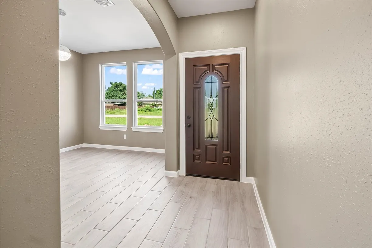 Houston Suburbs Real Estate | View 244 ALLEDA Road | Listing