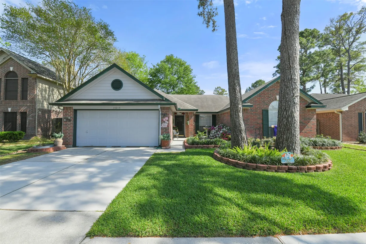 Houston Real Estate | View 14215 Cypress Meadow Drive | 3 Beds, 2 Baths