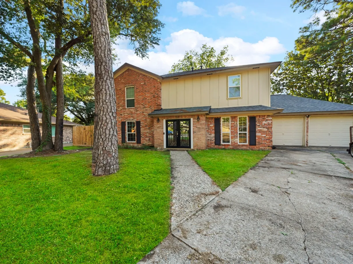 Houston Real Estate | View 3503 Autumn Lane | 4 Beds, 2 Baths