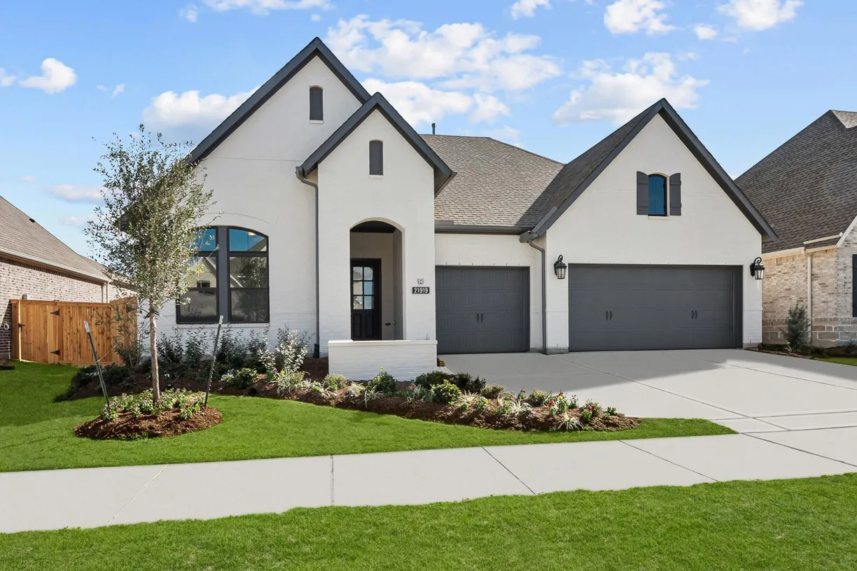 Houston Real Estate | View 21919 Glasswing Drive | 4 Beds, 3 Baths
