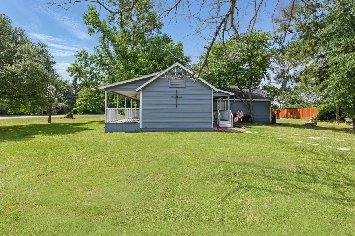Houston Real Estate | View 25371 Kickapoo Road | Listing