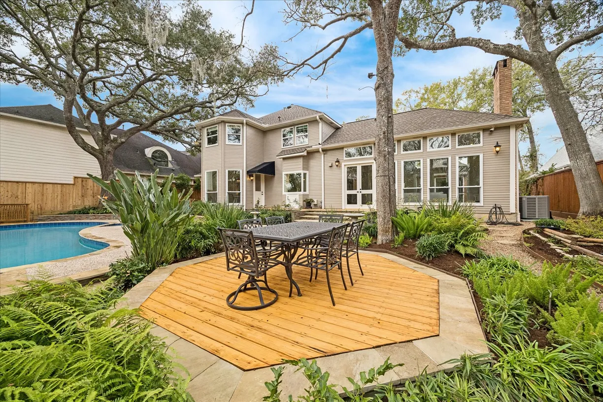 12111 Maple Rock Drive, Houston, TX 77077 Property for sale