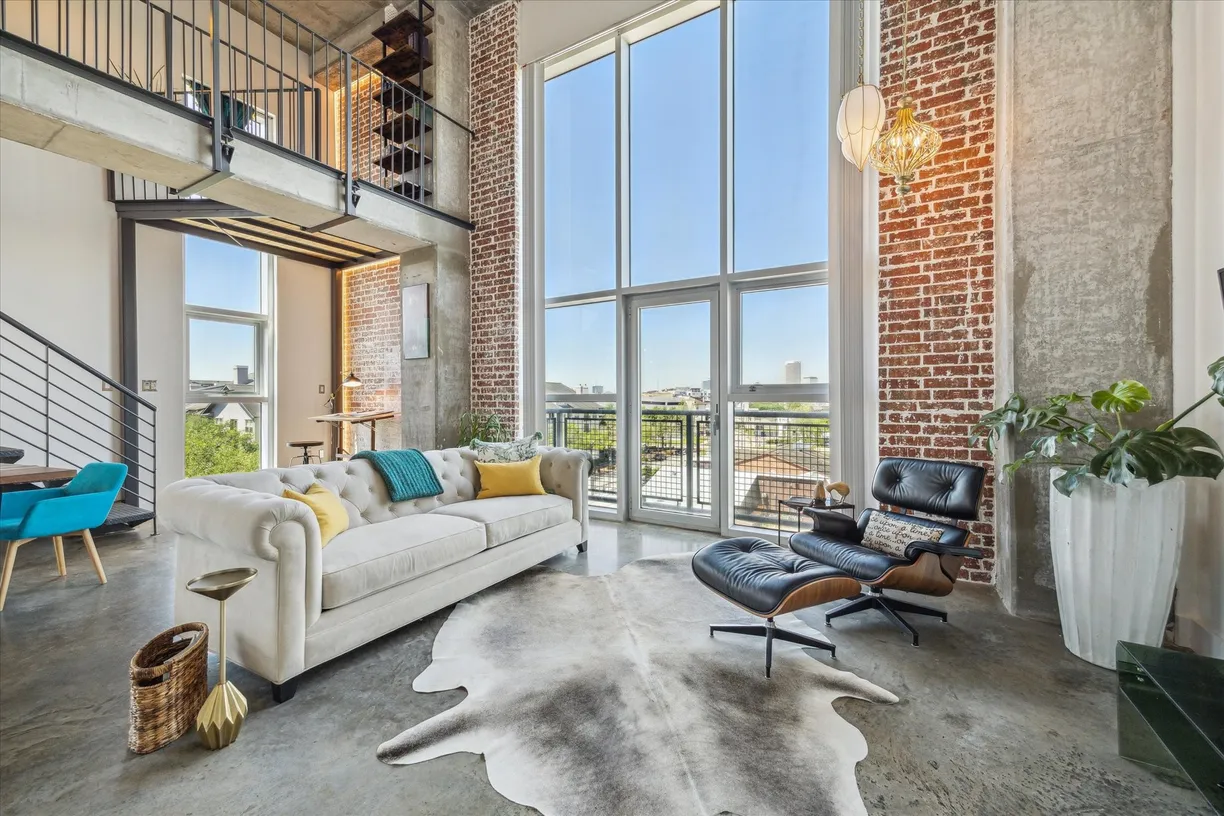 Houston Real Estate | View 2000 Bagby Street, 5400 | 2 Beds, 2 Baths