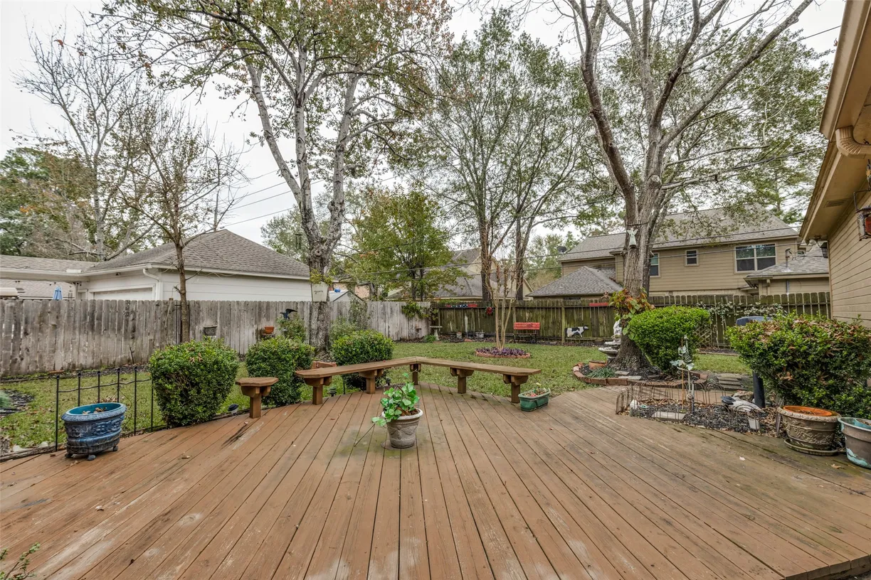 Houston Real Estate | View 12135 Oakcroft Drive | 3 Beds, 2 Baths