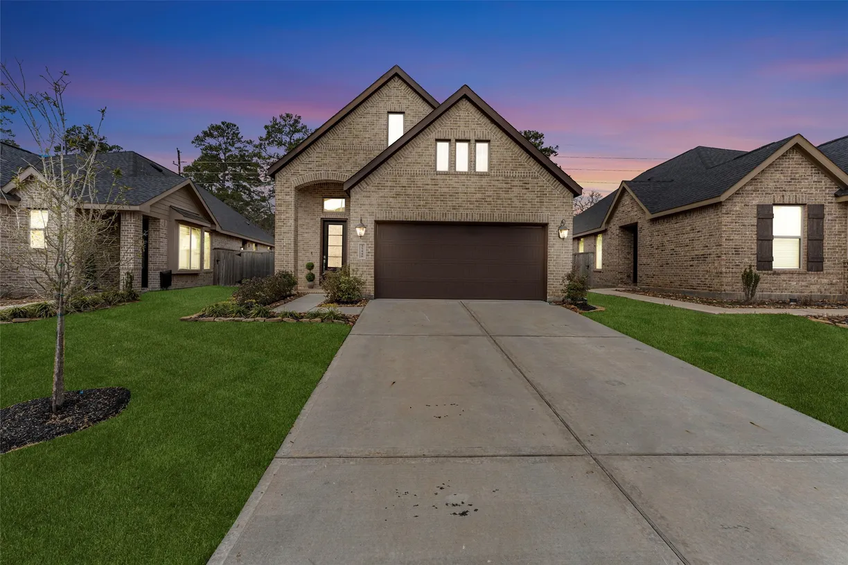The Woodlands Real Estate | View 35448 Woodtrace Circle | Listing