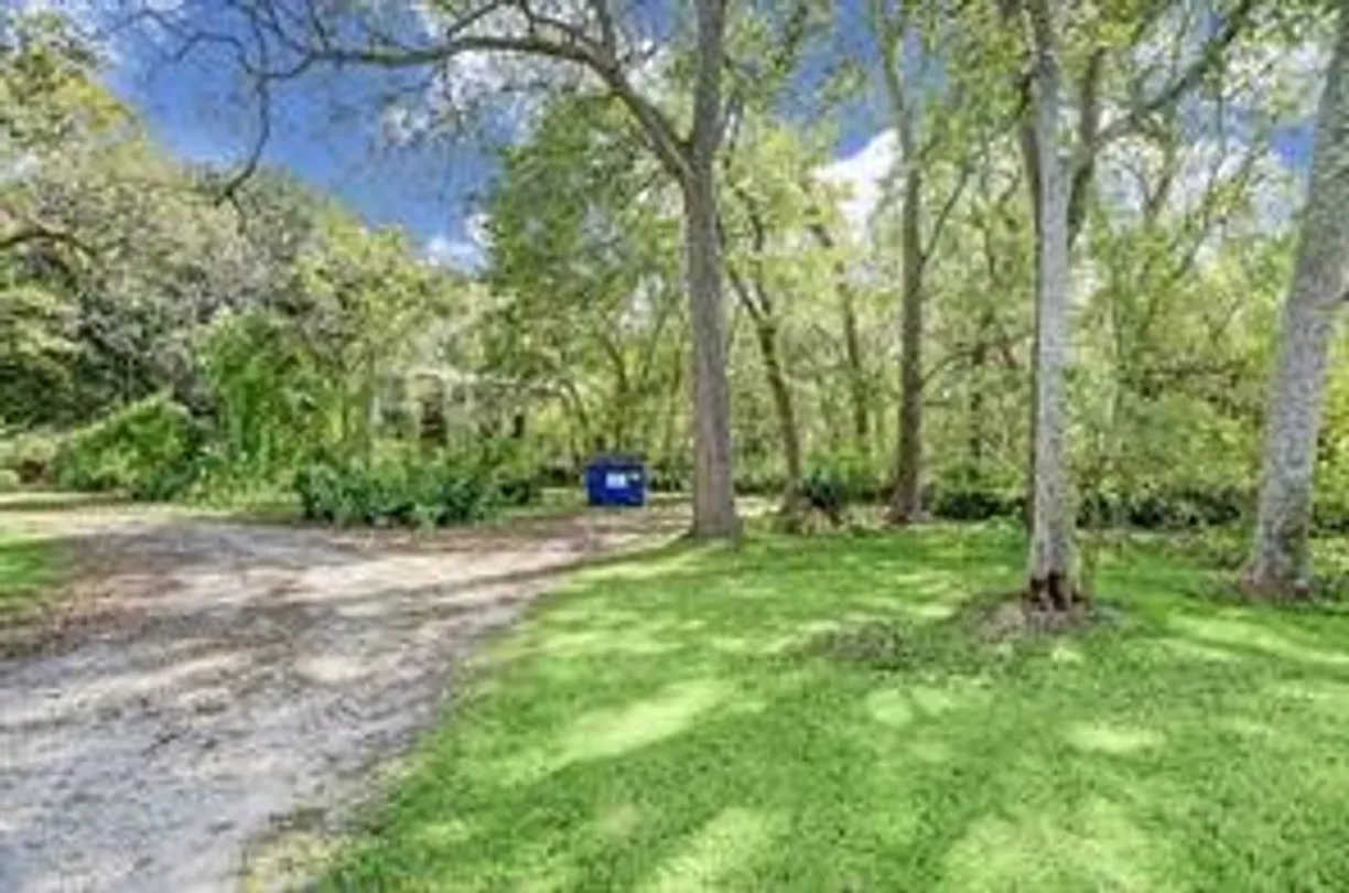 Houston Real Estate | View 2711 Mckeever Road | Listing