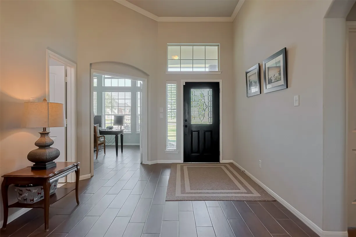 Houston Suburbs Real Estate | View 7502 Tejas Lakes Trail | Listing