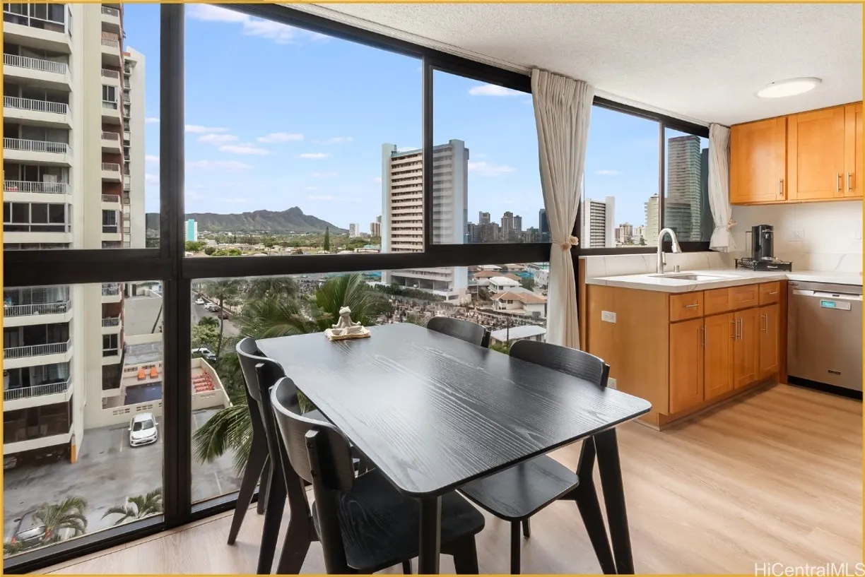 Hawaii Real Estate | View 2724 Kahoaloha Lane, 1006 | 2 Beds, 2 Baths