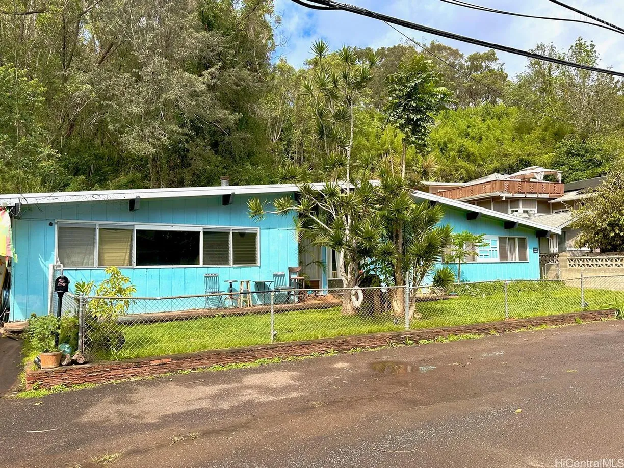 Hawaii Real Estate | View 95-156 Waikalani Drive | 3 Beds, 2 Baths