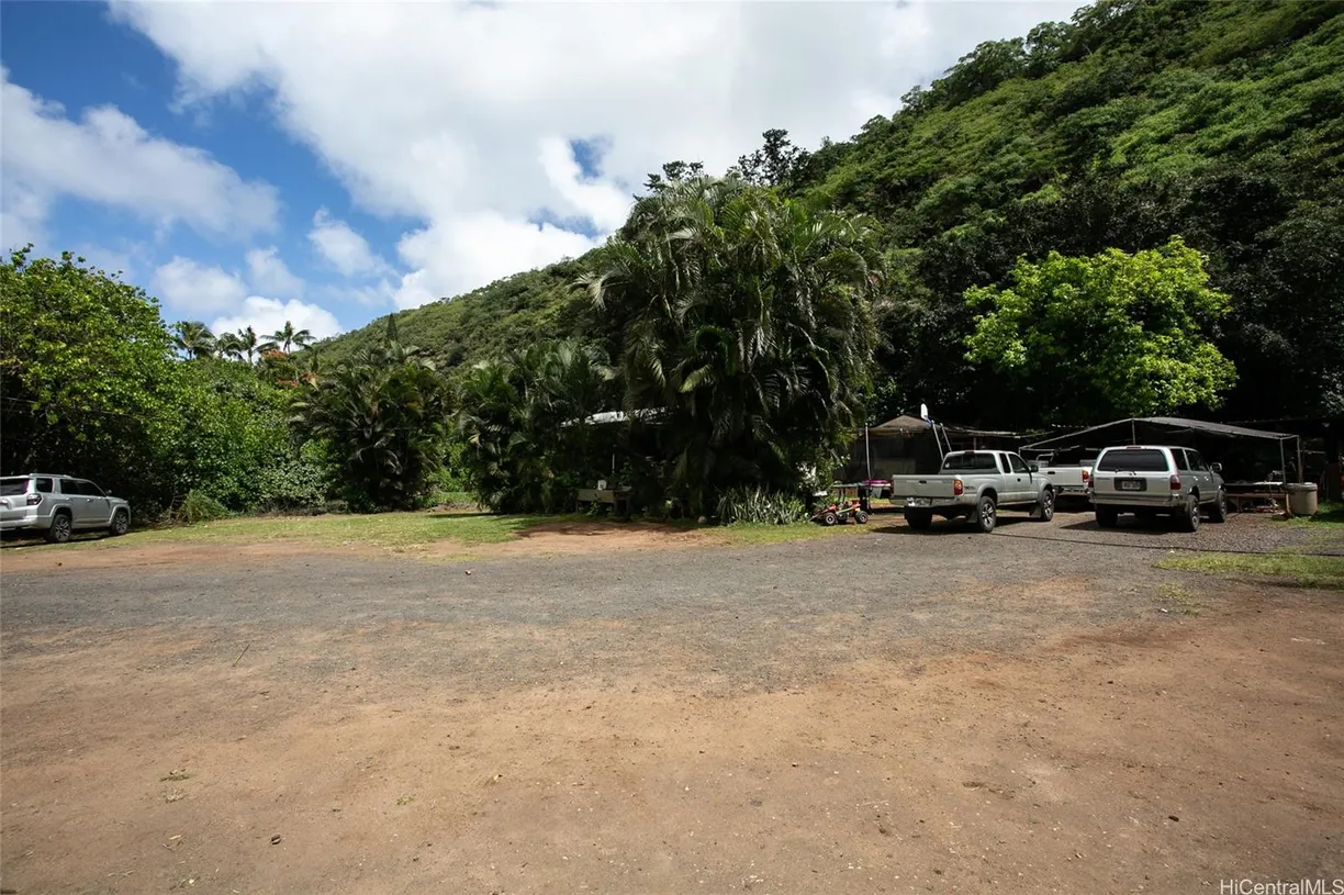 Hawaii Real Estate | View 59-874 Kamehameha Highway, B | Listing