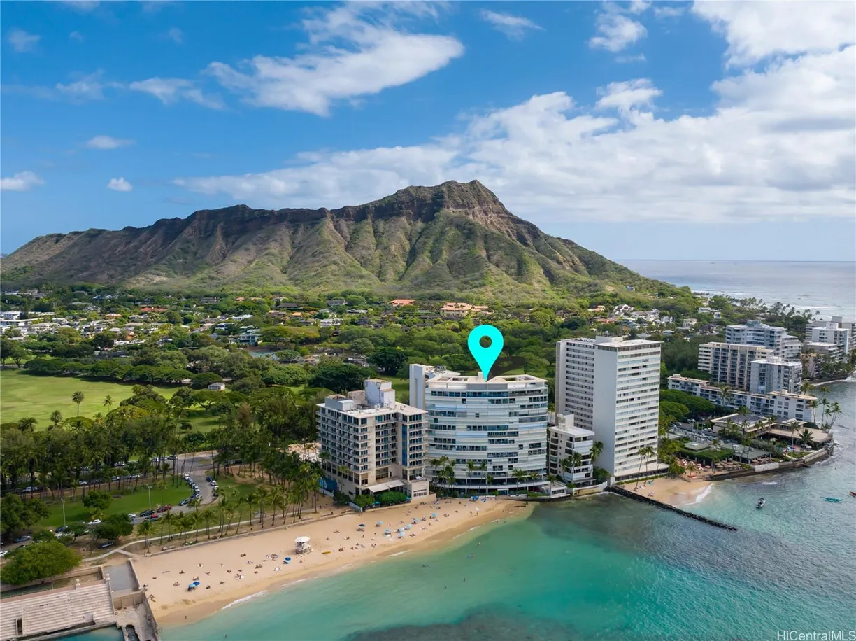 Hawaii Real Estate | View 2877 Kalakaua Avenue, 803 | 1 Bath