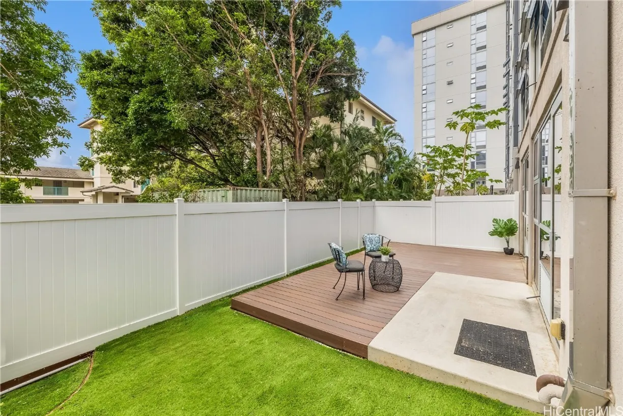 Hawaii Real Estate | View 7000 Hawaii Kai Drive, 3114 | 2 Beds, 2 Baths