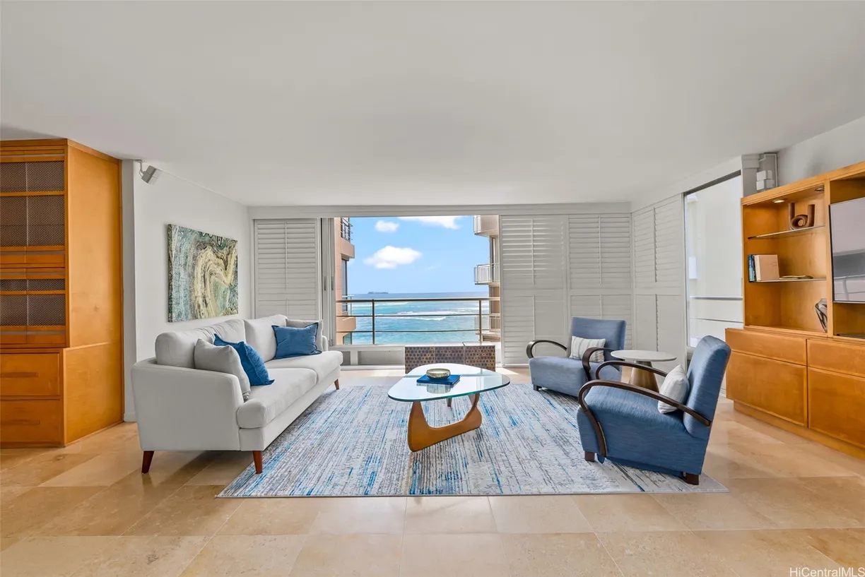 Hawaii Real Estate | View 2979 Kalakaua Avenue, 1-404 | 2 Beds, 2 Baths