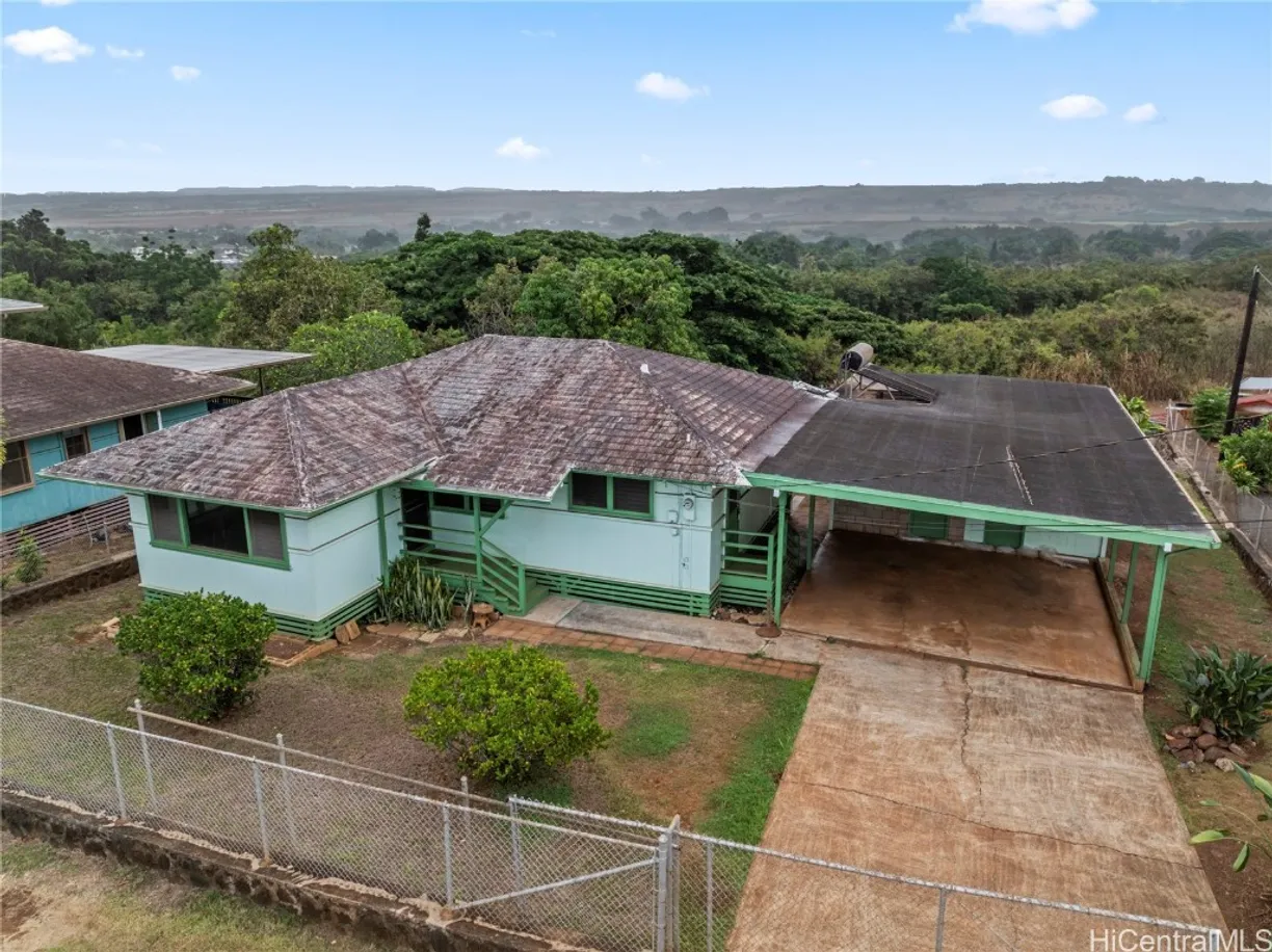 Hawaii Real Estate | View 67-540 Kahui Street | 3 Beds, 2 Baths